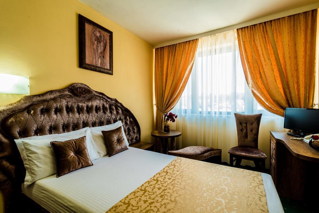 Hotel Rostov Plevne Dış mekan fotoğraf